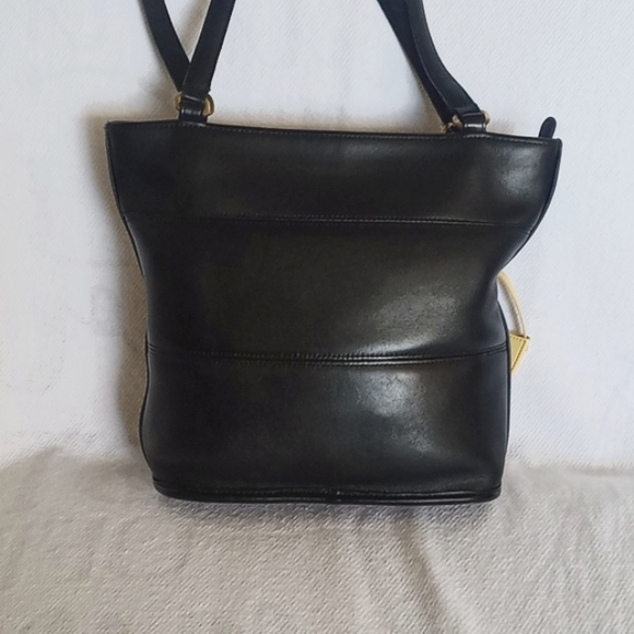 Vintage Coach Tribeca Shoulder Purse Model 9098 - Picture 2 of 7